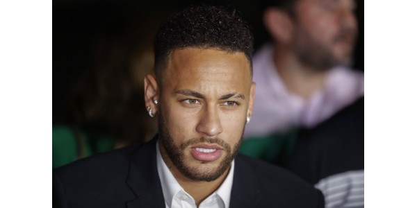 Neymar kehrt nach Barcelona zurück und hofft zu wachsen